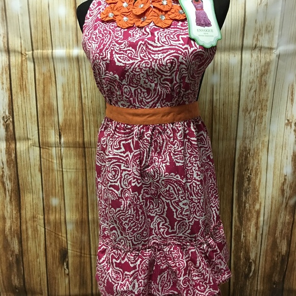 Apron with Beads and Ruffles - Picture 1 of 6